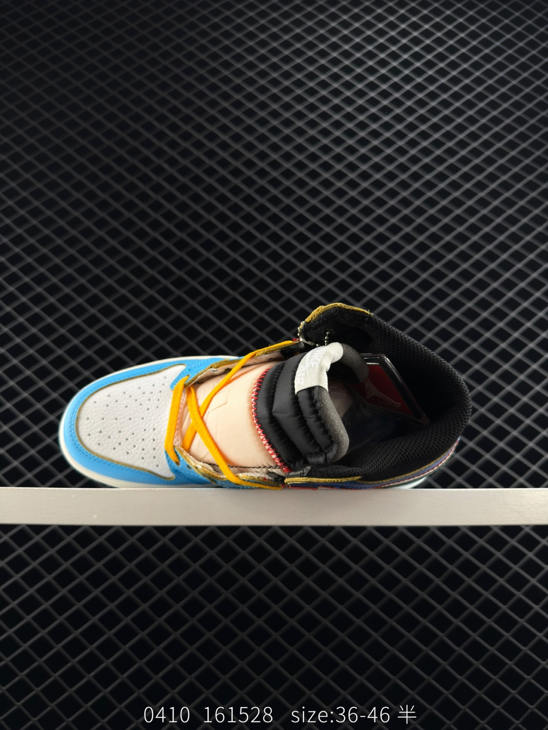 Travis Scott x Air Jordan 1 ” Reverse Mocha “